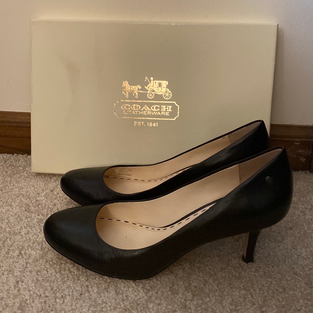 Coach Missy Black Heel Size 7.5 Like New